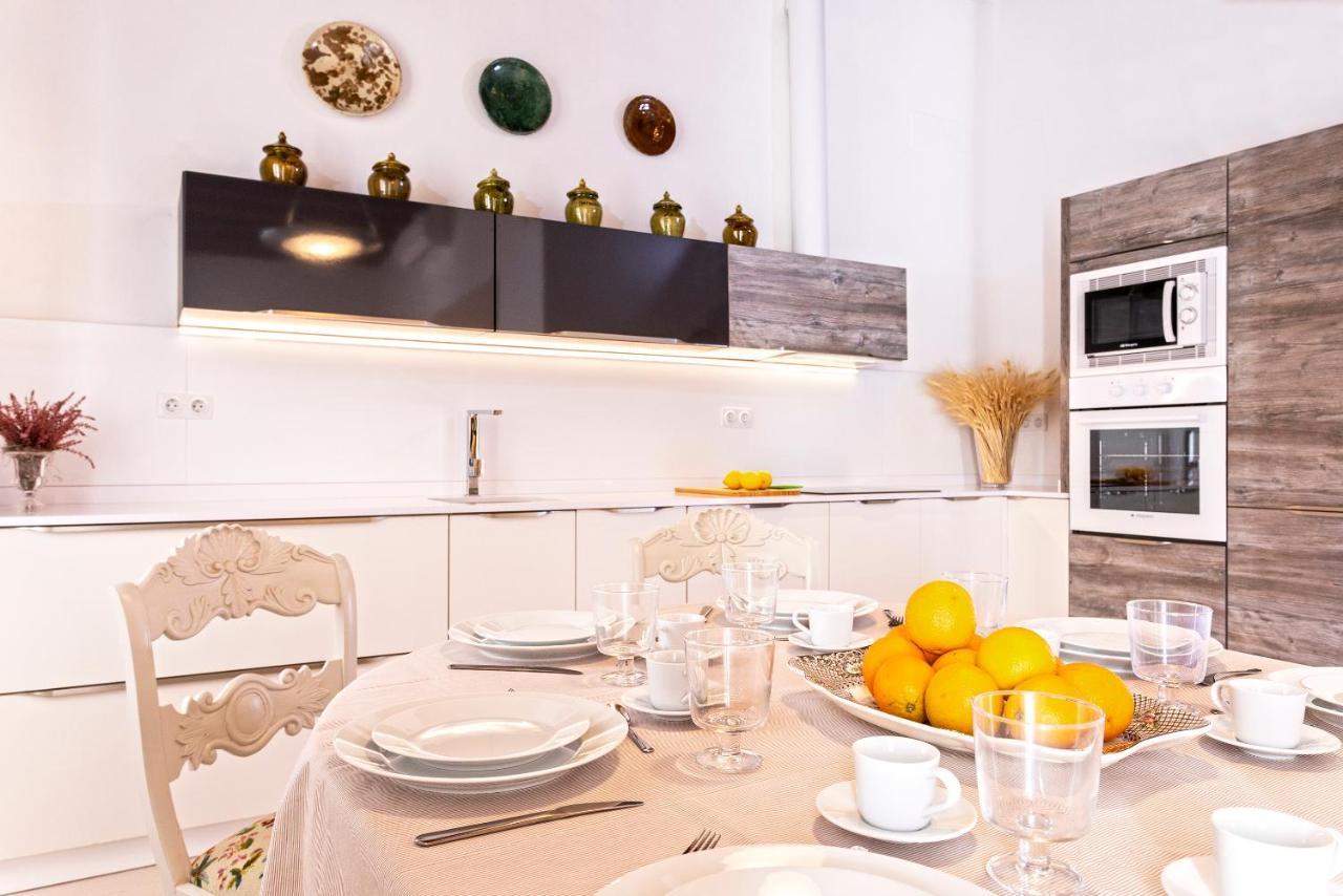 Genteel Home Santa Cruz Sevilla Eksteriør billede