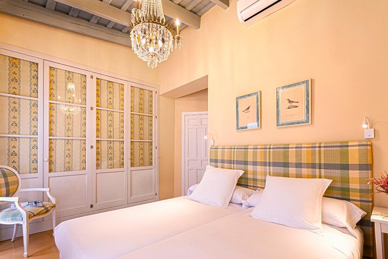 Genteel Home Santa Cruz Sevilla Eksteriør billede