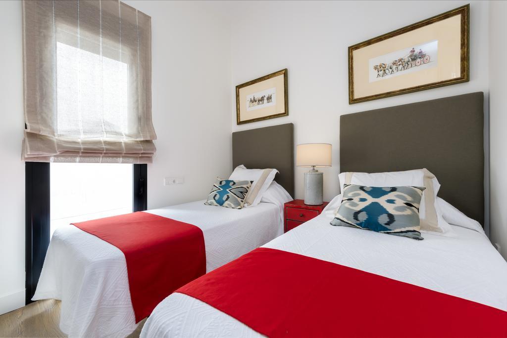 Genteel Home Santa Cruz Sevilla Eksteriør billede